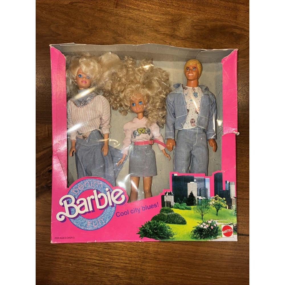Vintage 1989 Barbie Denim Fun Set 4892 Cool City Blues Pre-owned - Picture 6 of 6